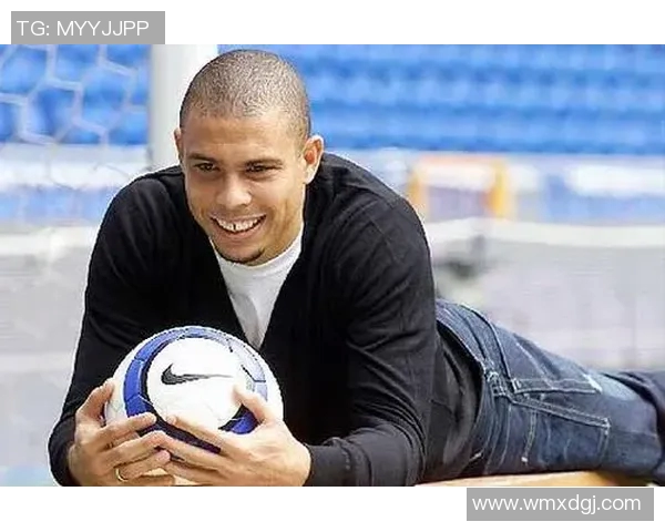 足球巨星激励演讲：追梦之路与超越自我心得分享